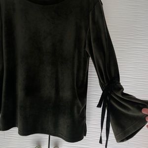 Olive green velvet Sanctuary casual sweater
